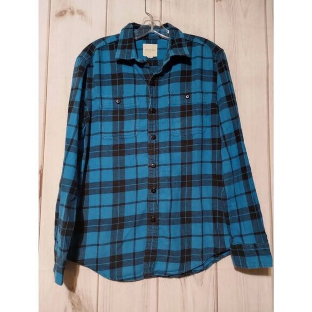 American Eagle Shirt Ladies Medium Blue Plaid Flannel Button Front Long Sleeve